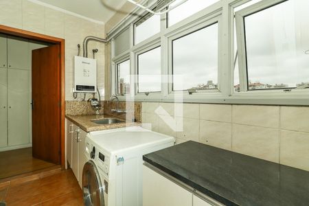 Apartamento à venda com 270m², 3 quartos e 2 vagas Apartamento à venda com 270m², 3 quartos e 2 vagasÁrea de Serviço