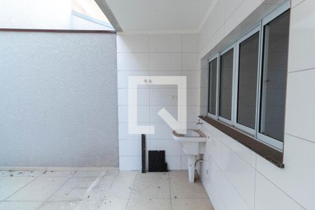 Casa à venda com 179m², 3 quartos e 2 vagasLavanderia