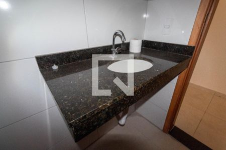 Casa à venda com 179m², 3 quartos e 2 vagasLavabo