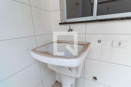 Casa à venda com 179m², 3 quartos e 2 vagasLavanderia