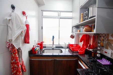 Apartamento à venda com 98m², 4 quartos e 1 vagaCozinha e Área de Serviço