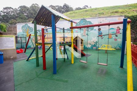 Apartamento à venda com 98m², 4 quartos e 1 vagaÁrea comum - Playground