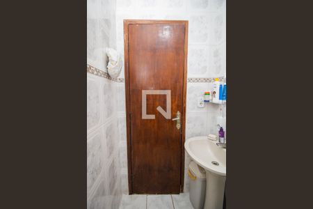 Casa à venda com 120m², 3 quartos e 1 vagaBanheiro