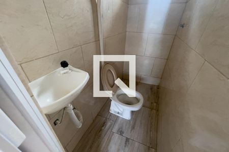 Casa para alugar com 60m², 2 quartos e sem vaga