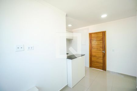 Sala e cozinha de apartamento à venda com 2 quartos, 45m² em Penha de França, São Paulo