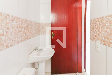 Casa para alugar com 85m², 2 quartos e 1 vaga Casa para alugar com 85m², 2 quartos e 1 vagaBanheiro