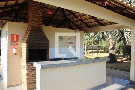 Apartamento à venda com 100m², 2 quartos e 1 vagaÁrea comum