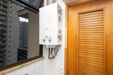 Apartamento à venda com 80m², 2 quartos e 1 vagaÁrea de Serviço