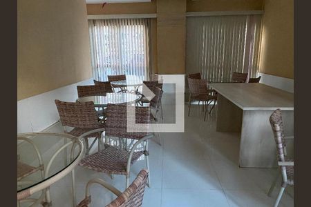Apartamento à venda com 80m², 2 quartos e 1 vagaÁrea comum