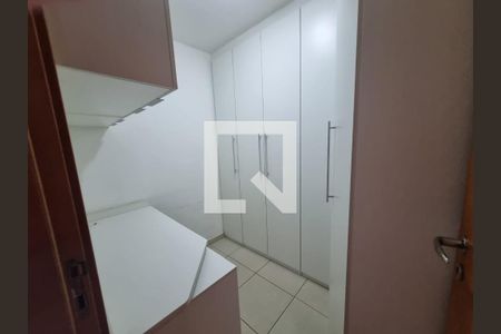 Apartamento à venda com 80m², 2 quartos e 1 vagaQuarto 3