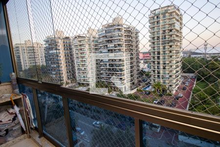Apartamento à venda com 80m², 2 quartos e 1 vagaVaranda