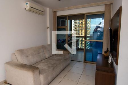 Apartamento à venda com 80m², 2 quartos e 1 vagaSala