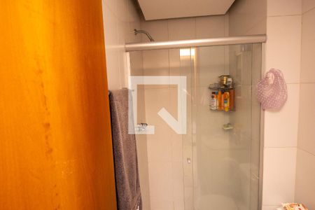 Apartamento à venda com 80m², 2 quartos e 1 vagaBanheiro Social