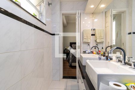 Apartamento à venda com 101m², 3 quartos e 1 vagaBanheiro Suite