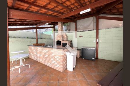 Apartamento para alugar com 60m², 2 quartos e 1 vaga Apartamento para alugar com 60m², 2 quartos e 1 vagaÁrea comum - Churrasqueira