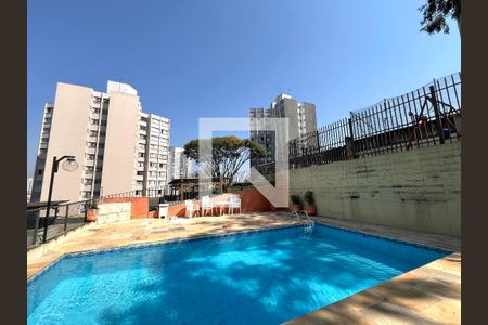 Apartamento para alugar com 60m², 2 quartos e 1 vaga Apartamento para alugar com 60m², 2 quartos e 1 vagaÁrea comum - Piscina