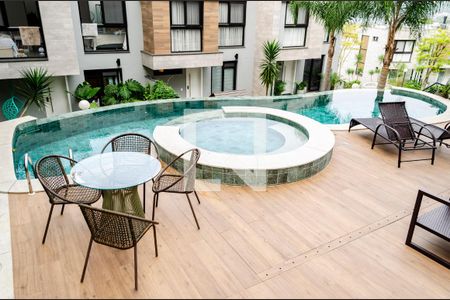 Casa de condomínio para alugar com 200m², 3 quartos e 2 vagasPiscina