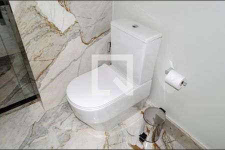 Casa de condomínio para alugar com 200m², 3 quartos e 2 vagasSuíte Master - Banheiro