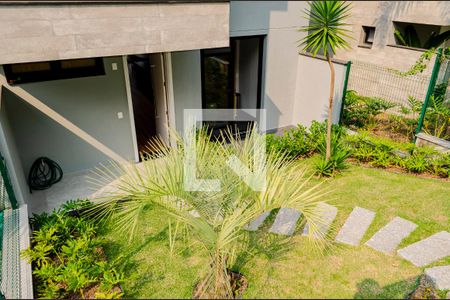 Casa de condomínio para alugar com 200m², 3 quartos e 2 vagasQuintal