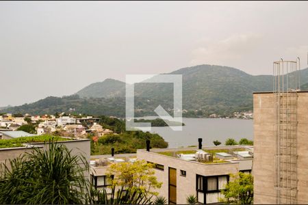 Casa de condomínio para alugar com 200m², 3 quartos e 2 vagasBelvedere