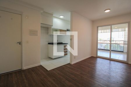 Sala de apartamento para alugar com 3 quartos, 76m² em Taquaral, Campinas