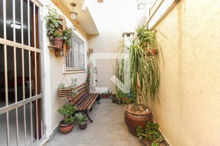 Casa de condomínio à venda com 64m², 2 quartos e 1 vagaChurrasqueira