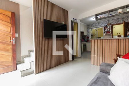 Sala de casa de condomínio à venda com 2 quartos, 64m² em Itaquera, São Paulo