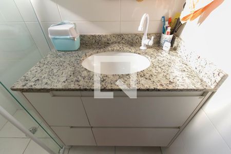 Casa de condomínio à venda com 64m², 2 quartos e 1 vagaBanheiro da Suíte 2