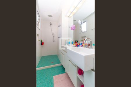 Apartamento para alugar com 250m², 3 quartos e 4 vagasBanheiro da Suíte 3