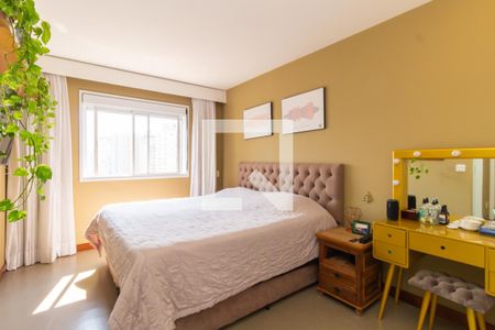 Apartamento para alugar com 250m², 3 quartos e 4 vagasSuíte 2