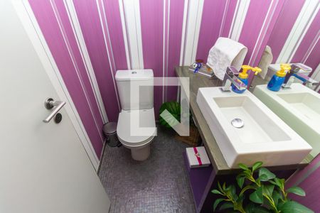Apartamento para alugar com 250m², 3 quartos e 4 vagasLavabo