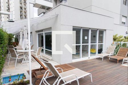 Apartamento para alugar com 250m², 3 quartos e 4 vagasÁrea comum - Piscina