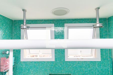 Apartamento para alugar com 250m², 3 quartos e 4 vagasBanheiro da Suíte 2