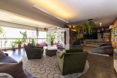 Apartamento para alugar com 250m², 3 quartos e 4 vagasSala