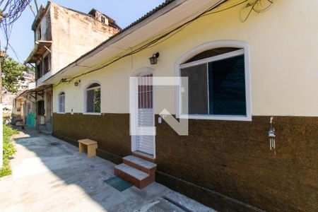 Casa à venda com 104m², 2 quartos e sem vagaÁrea externa 