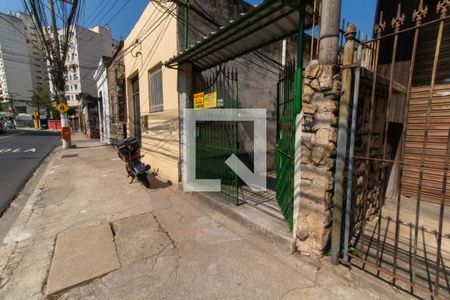Casa à venda com 104m², 2 quartos e sem vagaFachada 