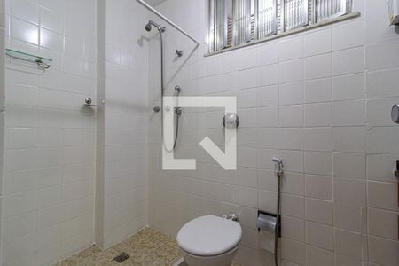 Apartamento à venda com 75m², 2 quartos e 1 vaga Apartamento à venda com 75m², 2 quartos e 1 vagaBanheiro