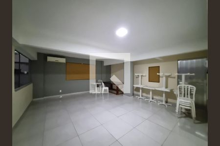 Apartamento à venda com 75m², 2 quartos e 1 vaga Apartamento à venda com 75m², 2 quartos e 1 vagaÁrea Comum