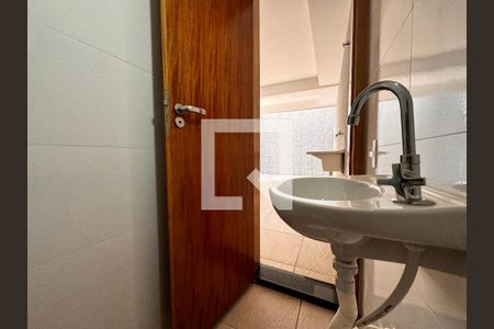 Casa à venda com 150m², 2 quartos e 2 vagasBanheiro 4