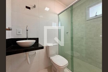 Casa à venda com 150m², 2 quartos e 2 vagasBanheiro da suíte 2