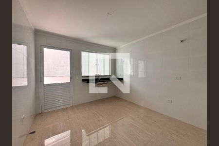 Casa à venda com 150m², 2 quartos e 2 vagasCozinha
