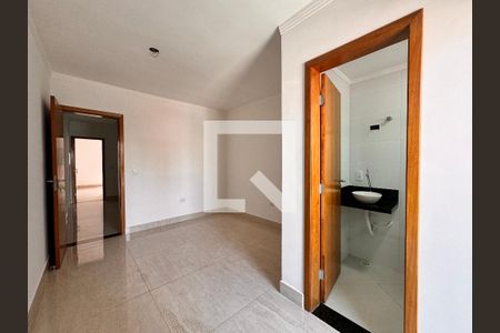 Casa à venda com 150m², 2 quartos e 2 vagasSuite 2