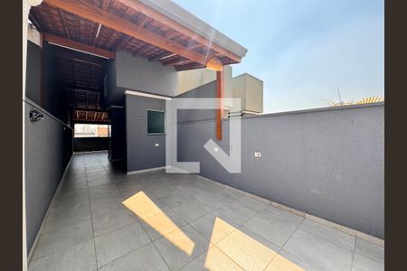 Casa à venda com 150m², 2 quartos e 2 vagasCobertura
