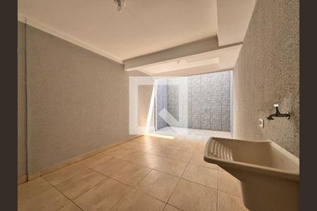 Casa à venda com 150m², 2 quartos e 2 vagasLavanderia