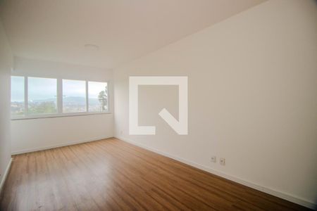 Sala de apartamento à venda com 2 quartos, 68m² em Jardim do Salso, Porto Alegre