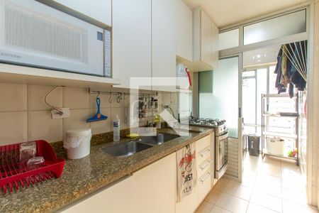 Cozinha de apartamento à venda com 2 quartos, 70m² em Perdizes, São Paulo