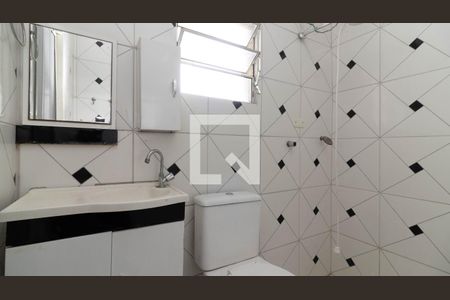 Casa para alugar com 100m², 3 quartos e 2 vagas Casa para alugar com 100m², 3 quartos e 2 vagasBanheiro 1