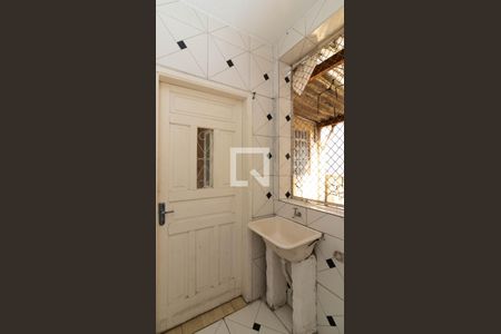 Casa para alugar com 100m², 3 quartos e 2 vagas Casa para alugar com 100m², 3 quartos e 2 vagasÁrea de Serviço