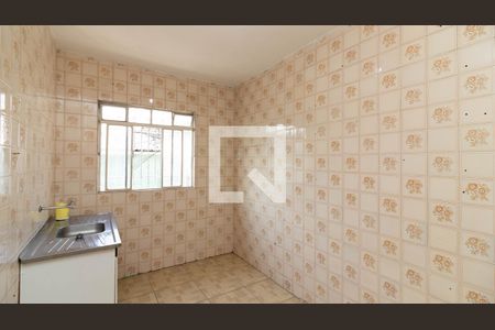 Casa para alugar com 100m², 3 quartos e 2 vagas Casa para alugar com 100m², 3 quartos e 2 vagasCozinha