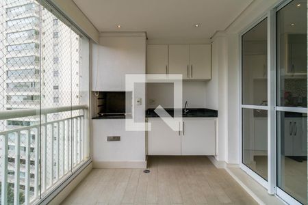 Apartamento para alugar com 138m², 3 quartos e 2 vagasVaranda